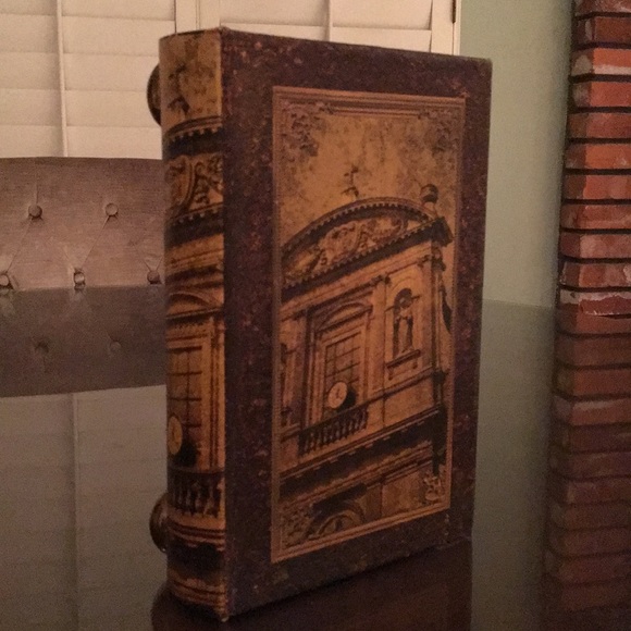 Catchall - Picture 6 of 7